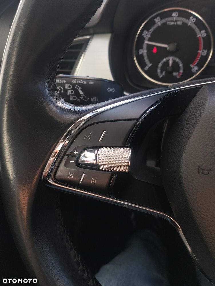 Skoda Fabia 1.0 TSI Ambition - 8