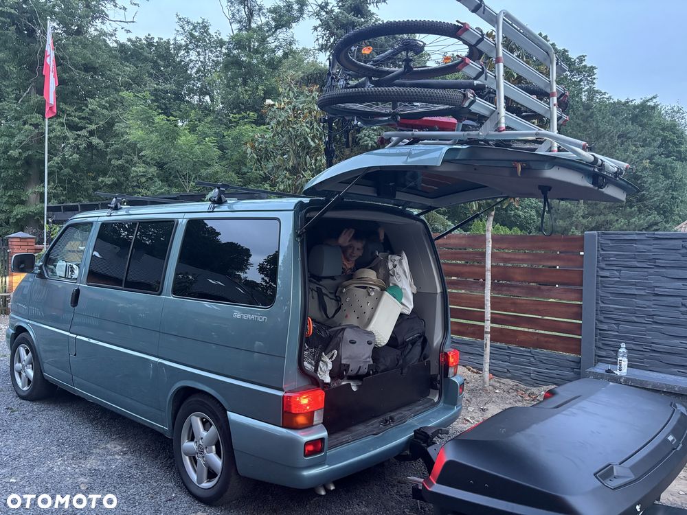 Volkswagen Multivan - 4