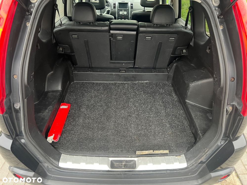 Nissan X-Trail 2.0 dCi XE - 16