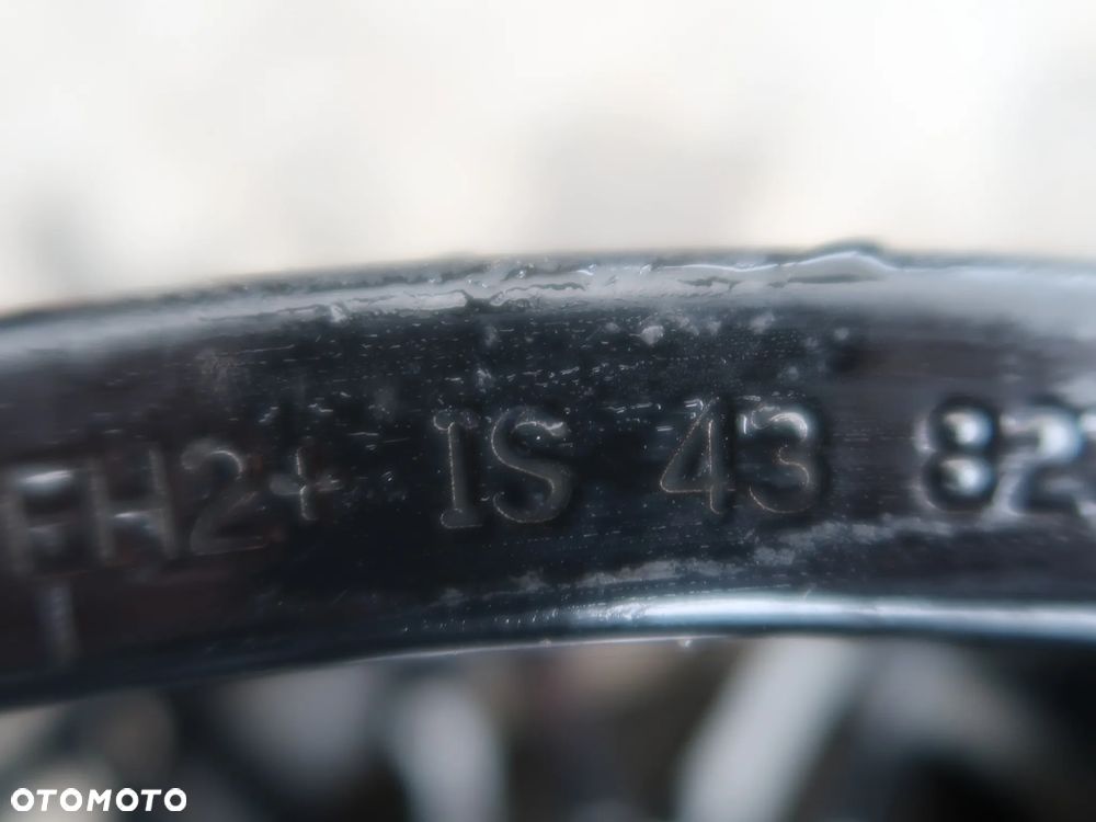 247 Felga Aluminiowa BMW 8093564 11,5x22et43 - 5