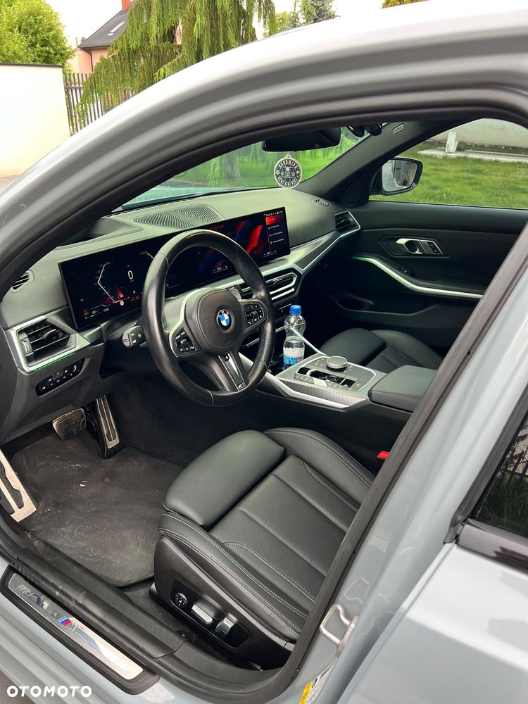 BMW Seria 3 330i M Sport sport - 8