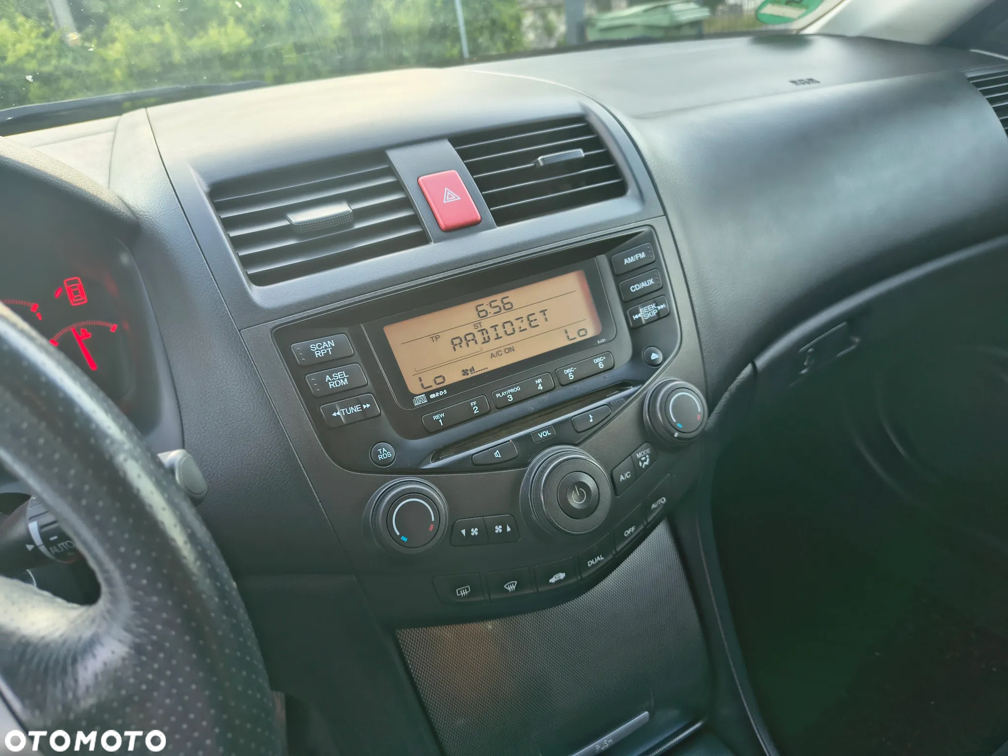 Honda Accord 2.0 i Sport - 25