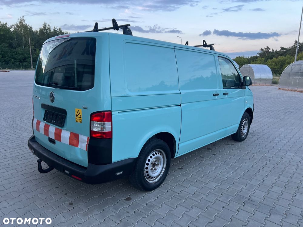 Volkswagen Transporter T5 - 4