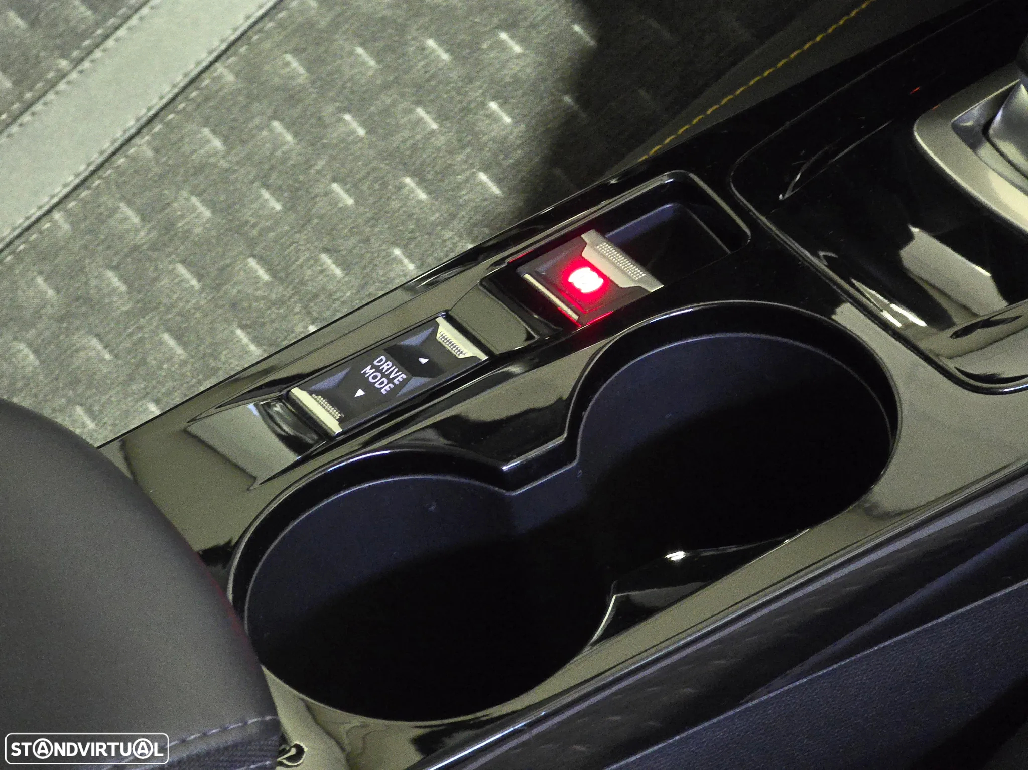 Peugeot e-208 50 kWh Allure - 41