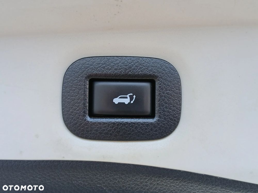 Nissan X-Trail 2.0 dCi N-Connecta 4WD Xtronic - 22