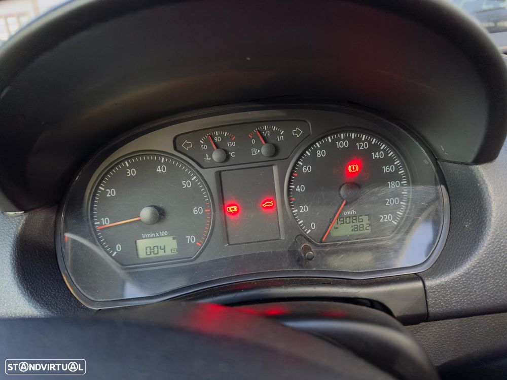 VW Polo 1.2 Confortline - 12
