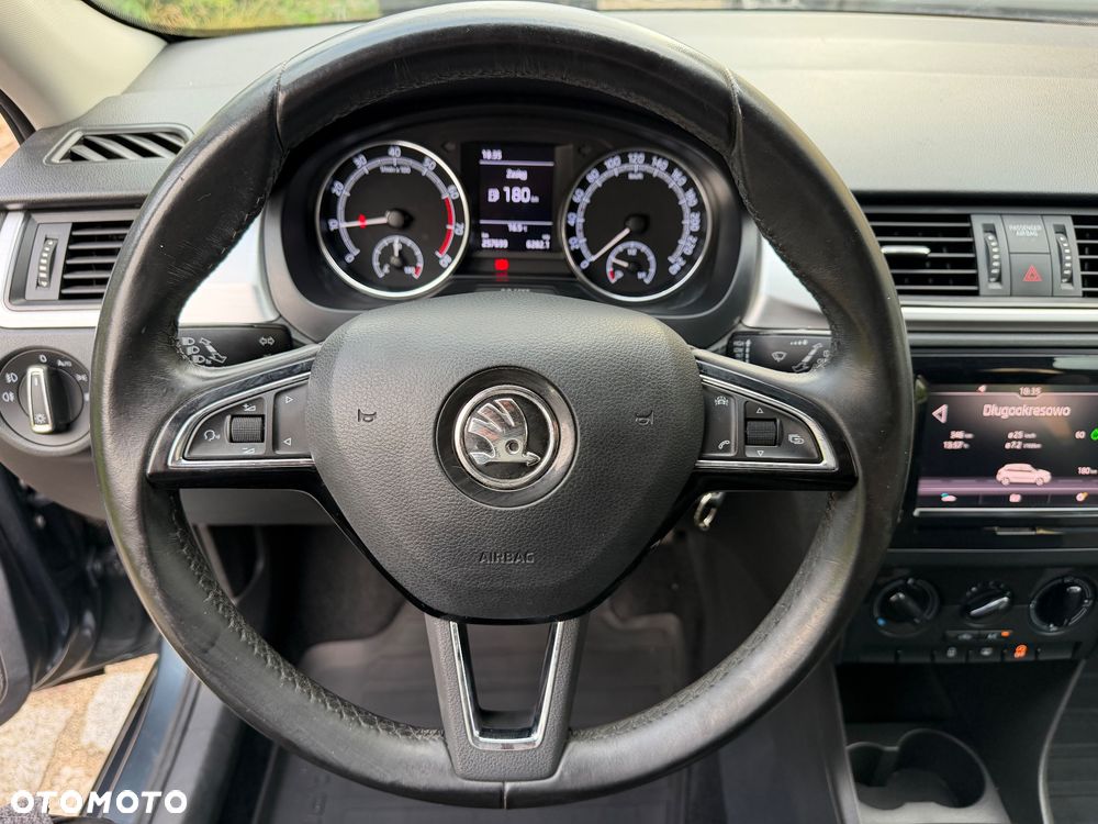 Skoda RAPID 1.0 TSI Clever - 12