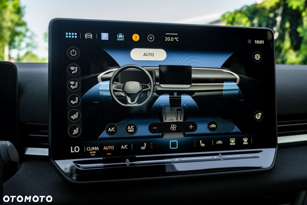 Volkswagen T-Roc - 30