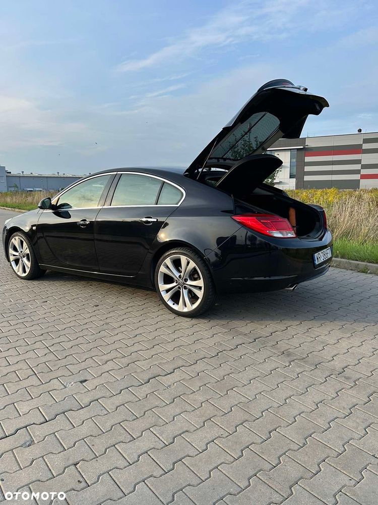 Opel Insignia 2.0 T Cosmo - 4