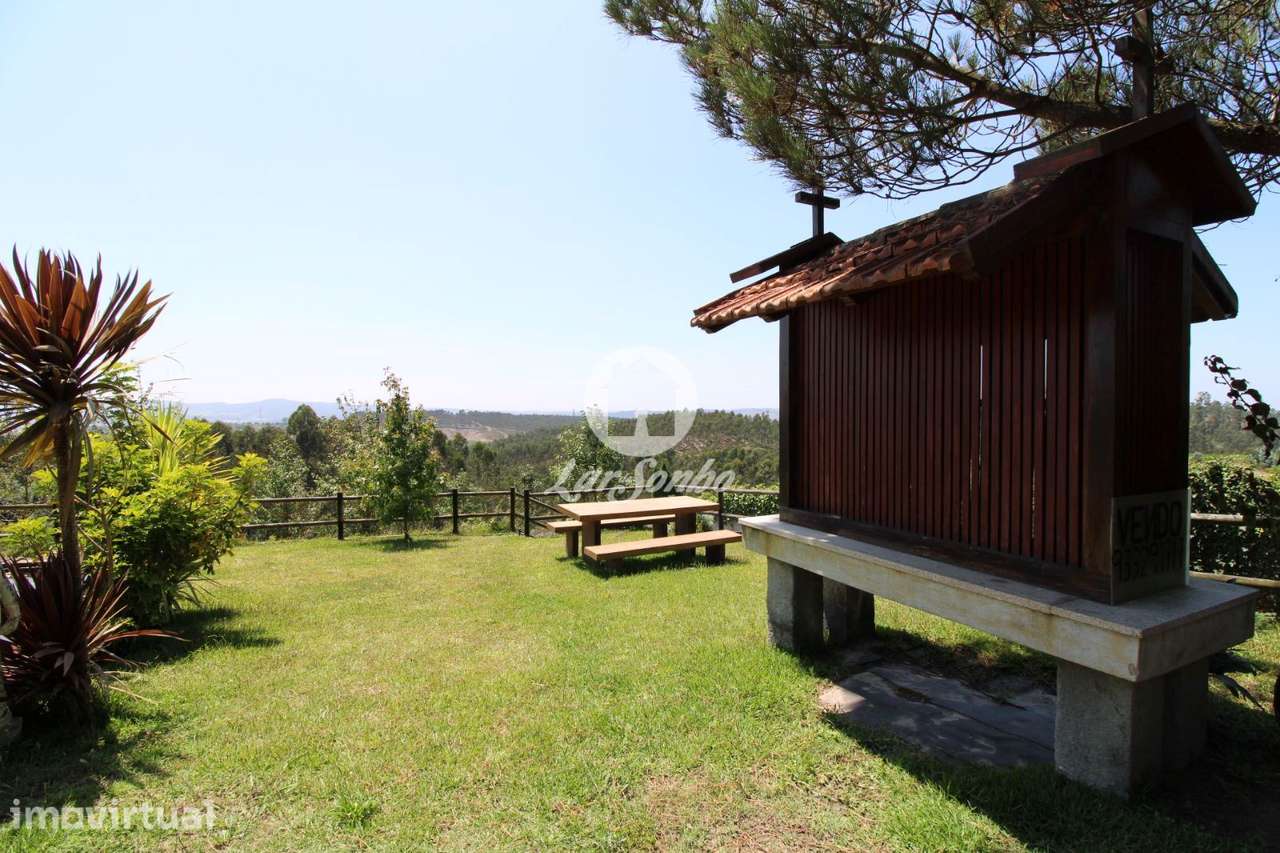Quintinha com 28.710m2 em Ribeirão - Grande imagem: 2/23