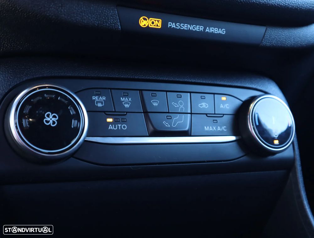 Ford Fiesta 1.0 EcoBoost ST-Line - 39
