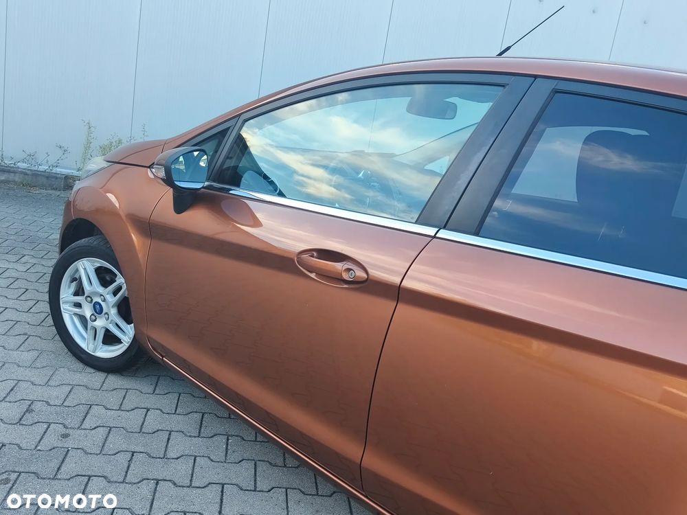 Ford Fiesta 1.0 EcoBoost Titanium - 25