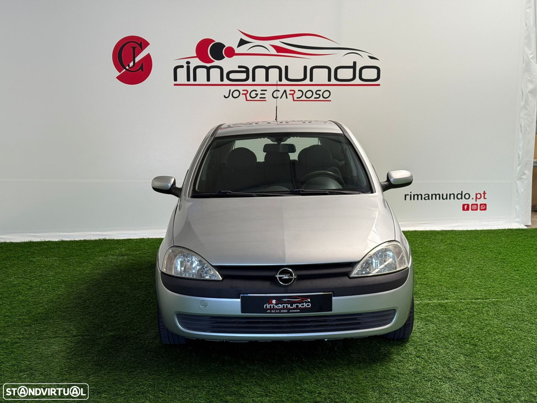 Opel Corsa 1.2 16V Confort - 2