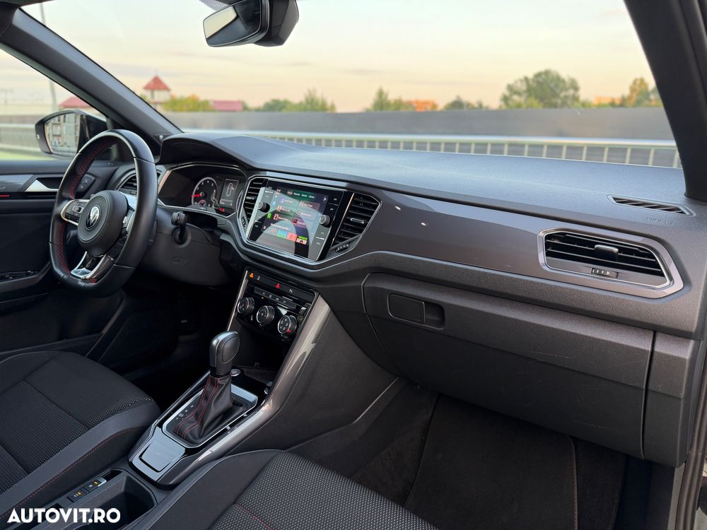 Volkswagen T-Roc 1.5 TSI DSG Sport - 24