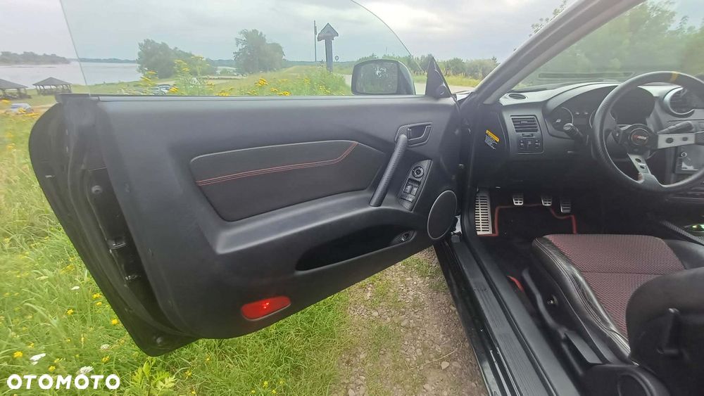 Hyundai Coupe - 9