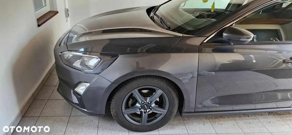 Ford Focus 1.5 EcoBlue Start-Stopp-System COOL&CONNECT - 6