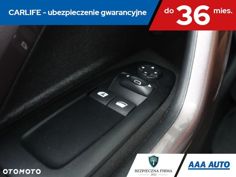 Peugeot 2008 - 19