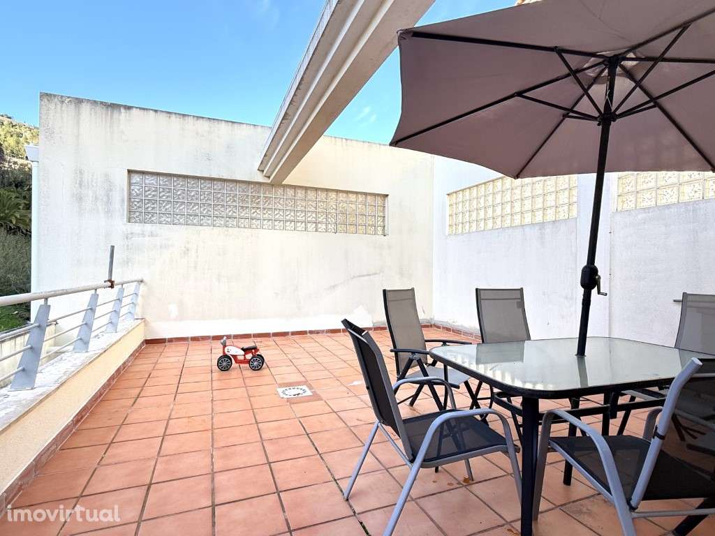 T3 com Terraço de 32 m², Garagem Dupla e Piscina a 300 m da Praia -... - Grande imagem: 2/24