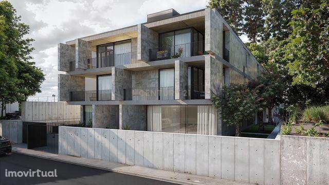 Terreno com Projeto Aprovado para Moradia de 4 Frentes e Estudo Prévio - Grande imagem: 3/26