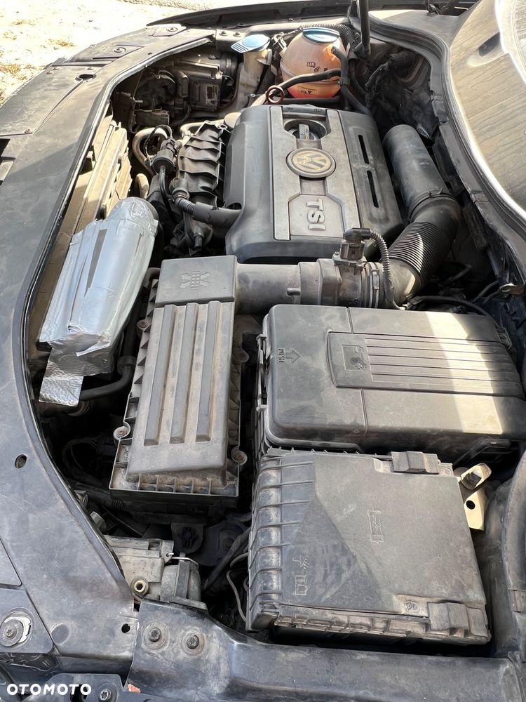 Volkswagen Passat 1.8 TSI Comfortline - 5
