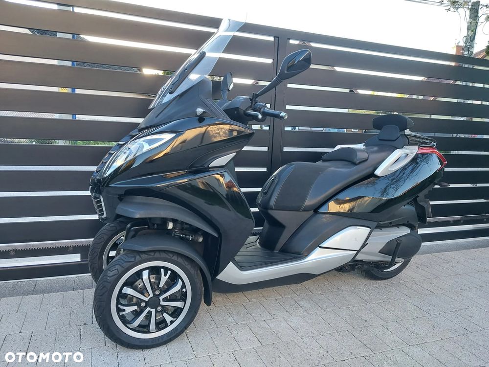 Peugeot Metropolis - 1