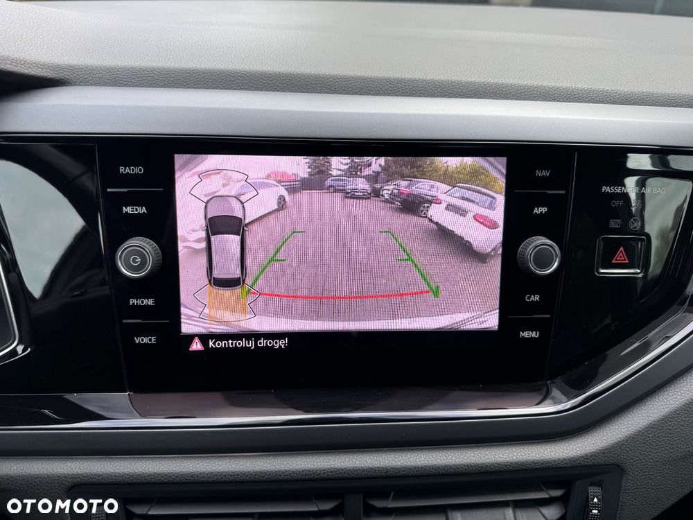 Volkswagen Taigo 1.0 TSI OPF DSG R-Line - 22