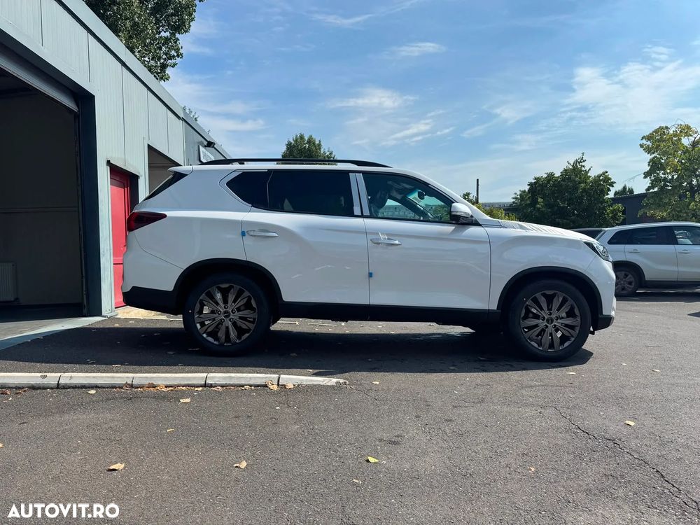 KGM Rexton - 4