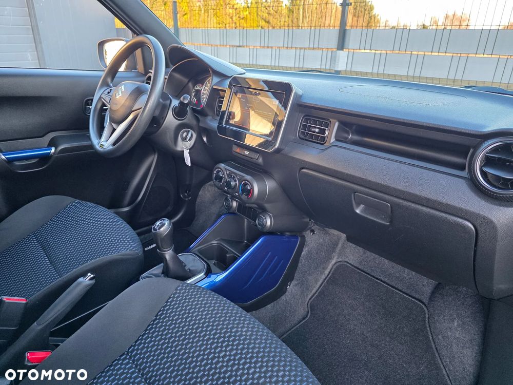 Suzuki Ignis - 27