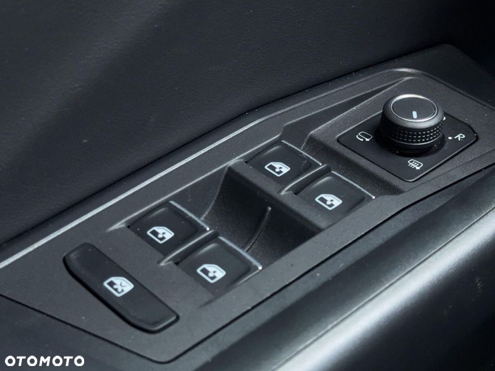 Volkswagen T-Roc 1.5 TSI Style DSG - 32