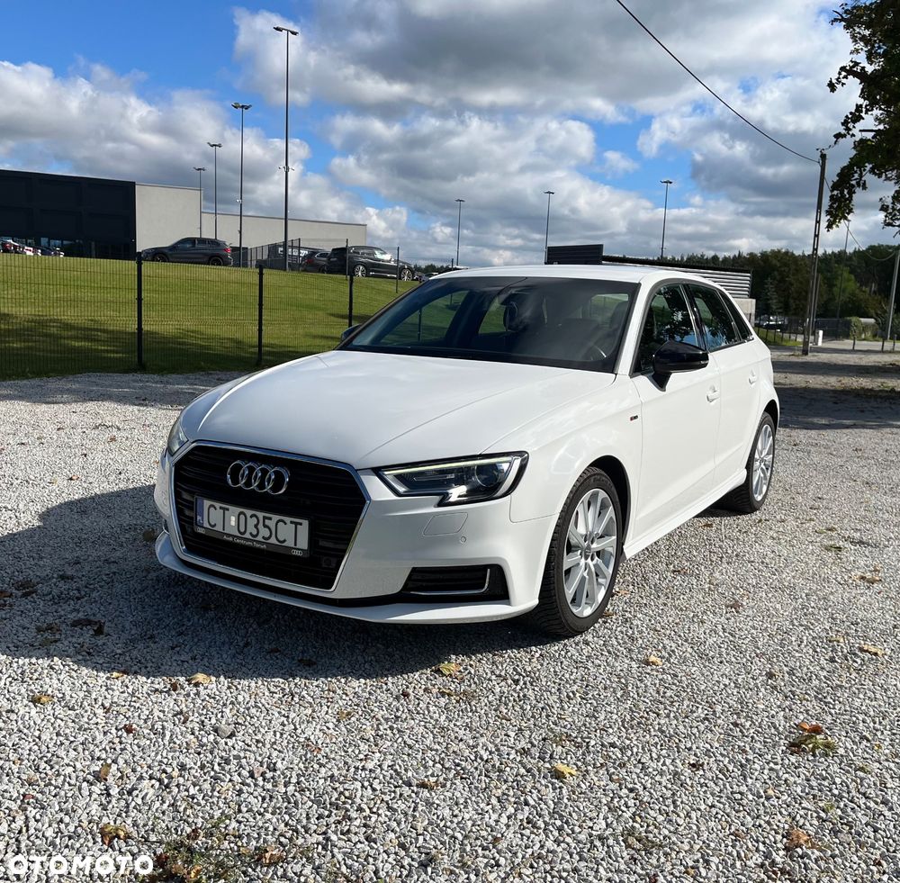 Audi A3 Sportback - 2