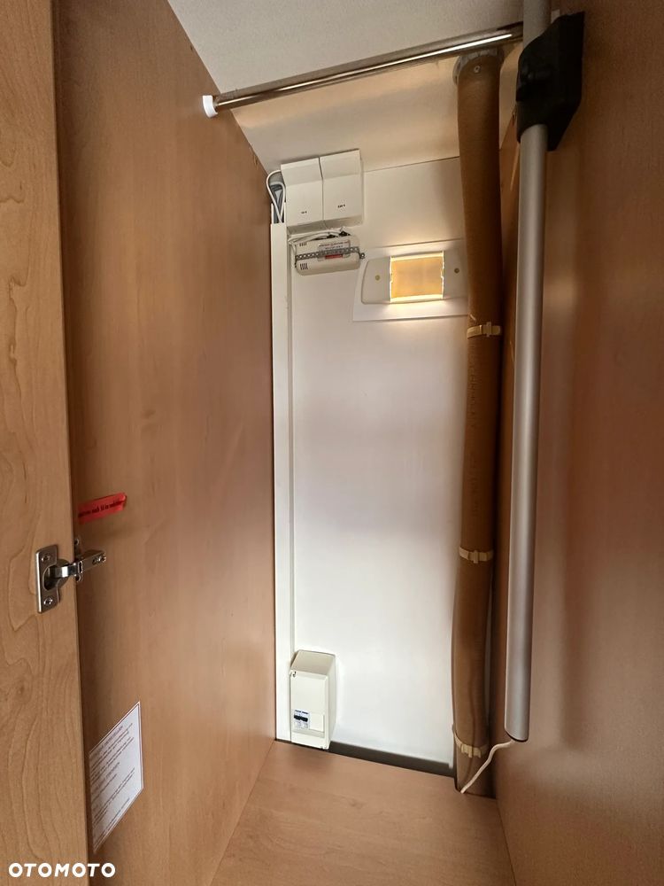 KNAUS 500 SUDWIND z napędem i przedsionkiem Isabella. - 30