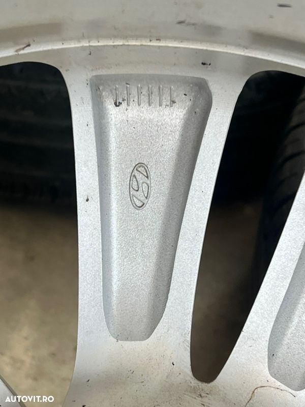vând jante aliaj originale Hyundai tucson pe 18” cu anvelope de vară - 9