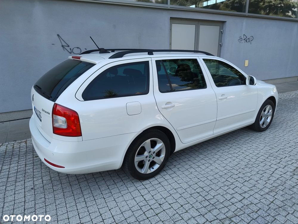 Skoda Octavia 2.0 TDI DPF Team Edition - 3
