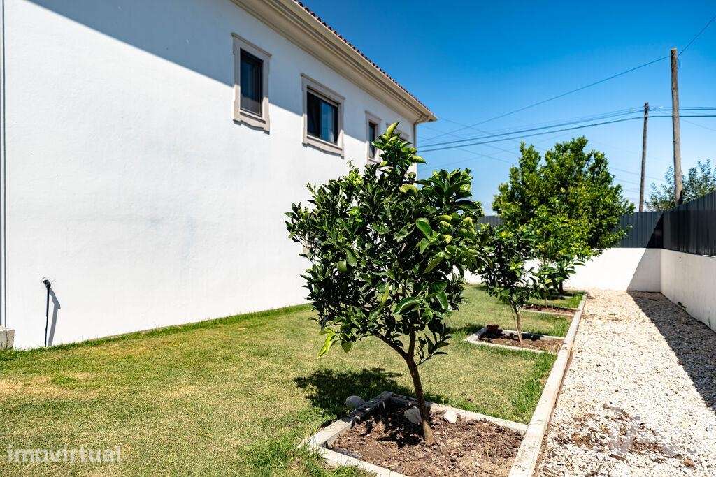 Moradia isolada T5 em Souto da Carpalhosa e Ortigosa de 294 m2 - Grande imagem: 5/40