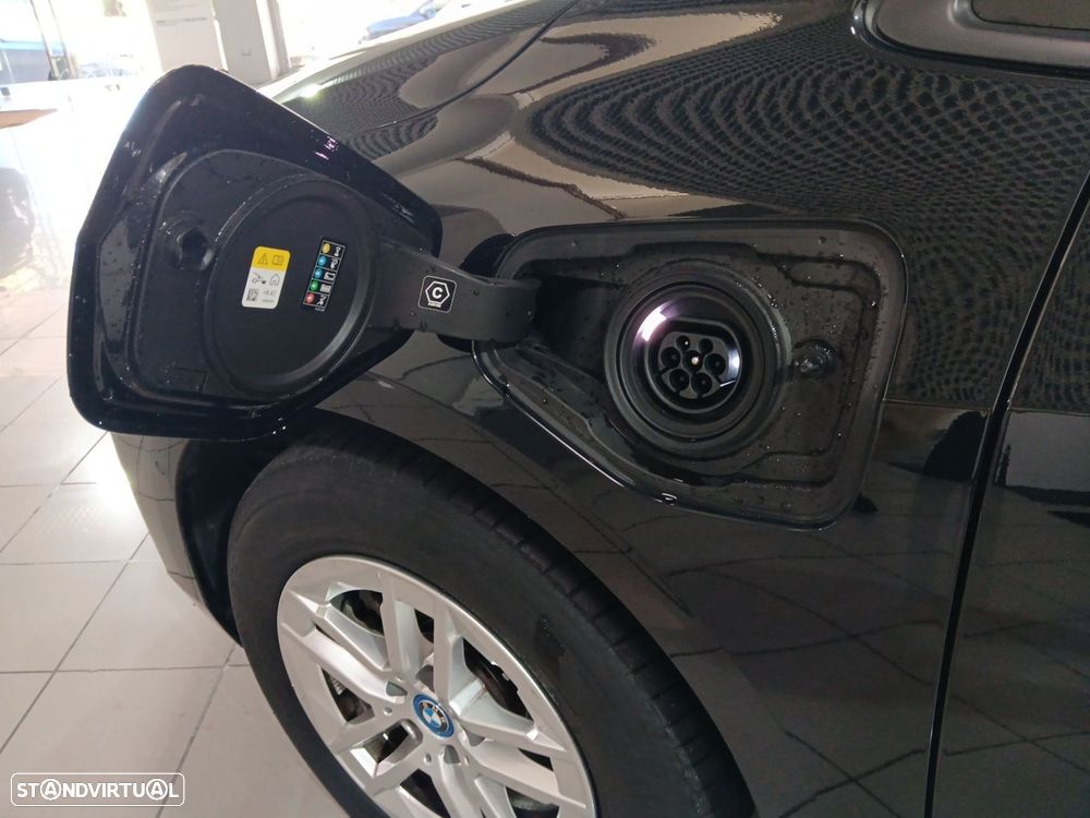 BMW 225xe Active Tourer e xDrive - 33