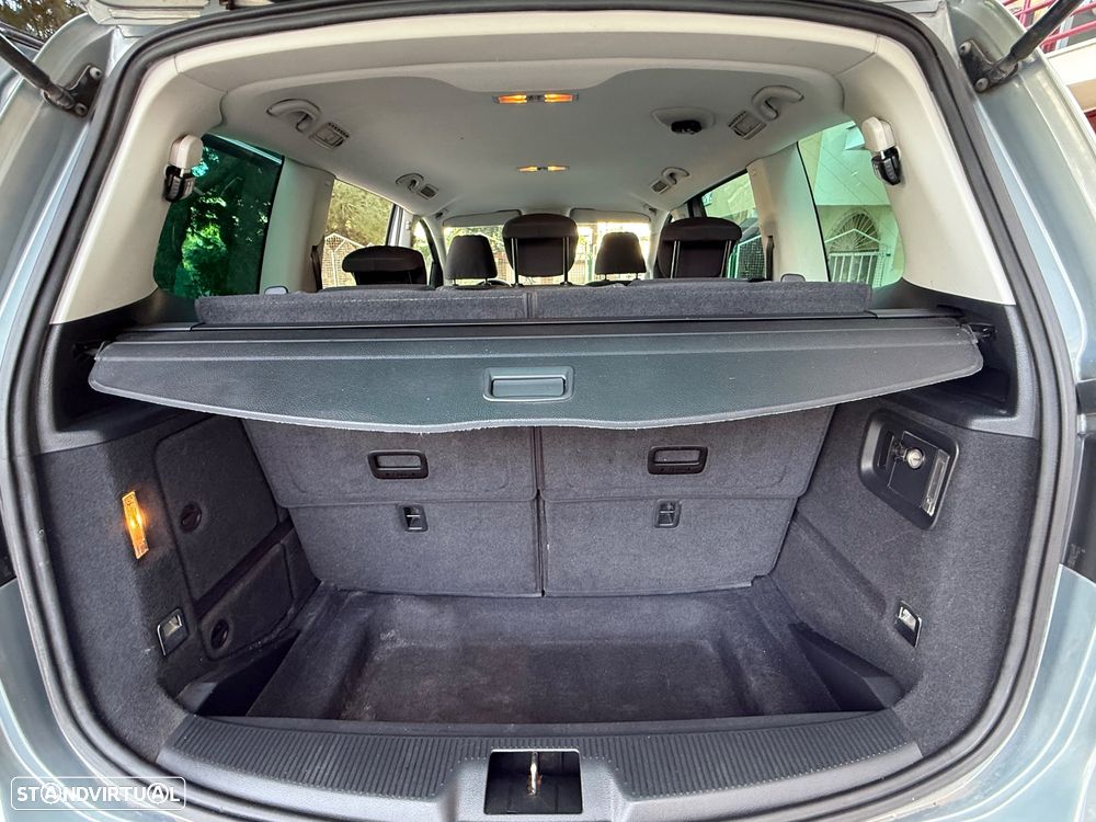 VW Sharan 2.0 TDi Confortline - 17