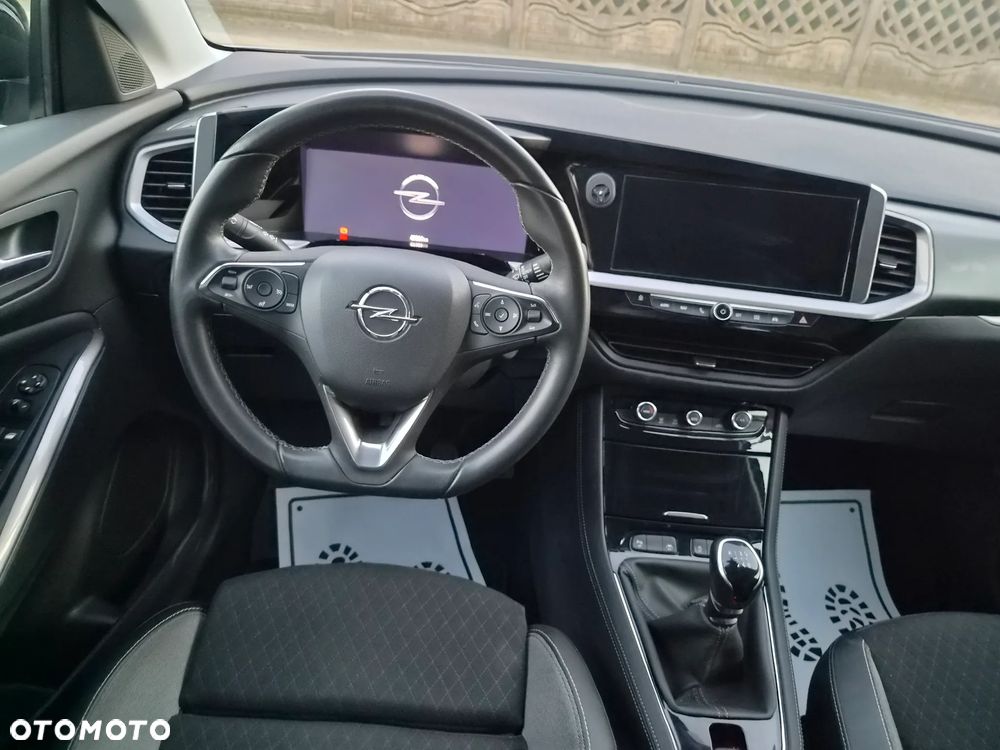 Opel Grandland - 26