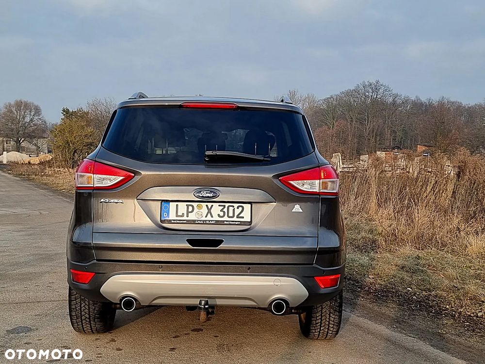 Ford Kuga - 12