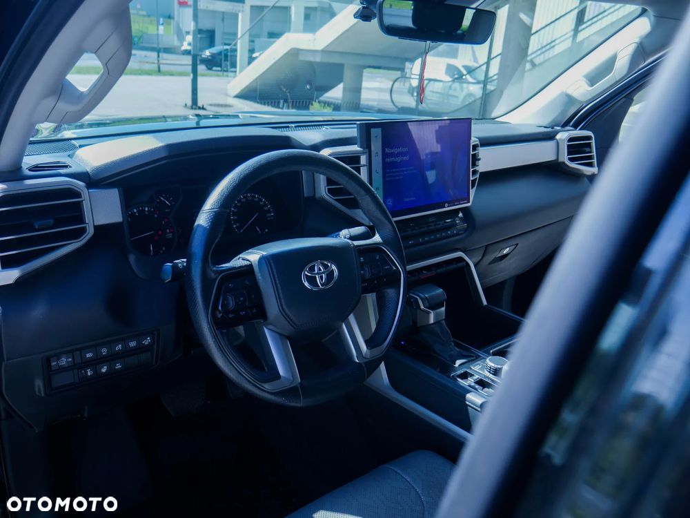 Toyota Tundra - 5