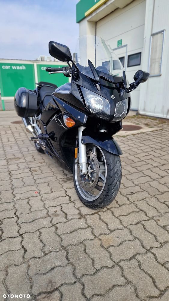 Yamaha FJR - 3
