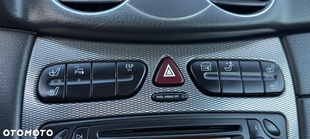 Mercedes-Benz CLK 320 Avantgarde - 24