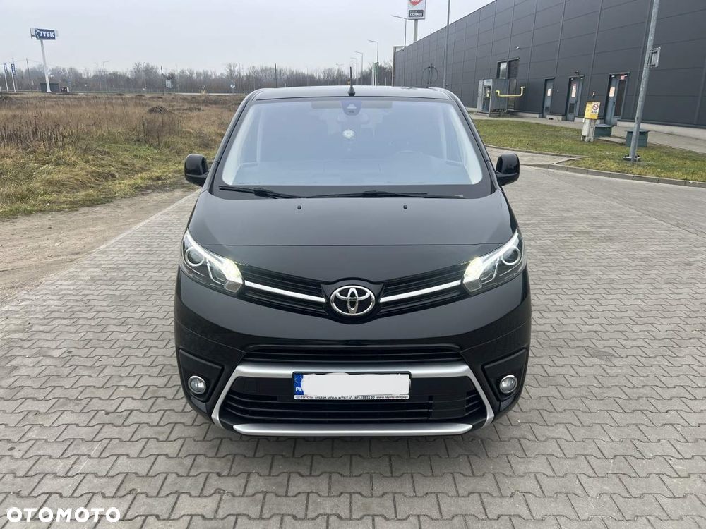 Toyota ProAce Kombi D-4D Medium 2,8t - 8