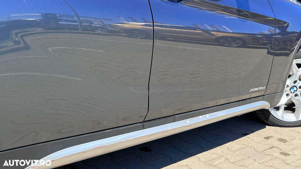 BMW X1 xDrive18d - 12