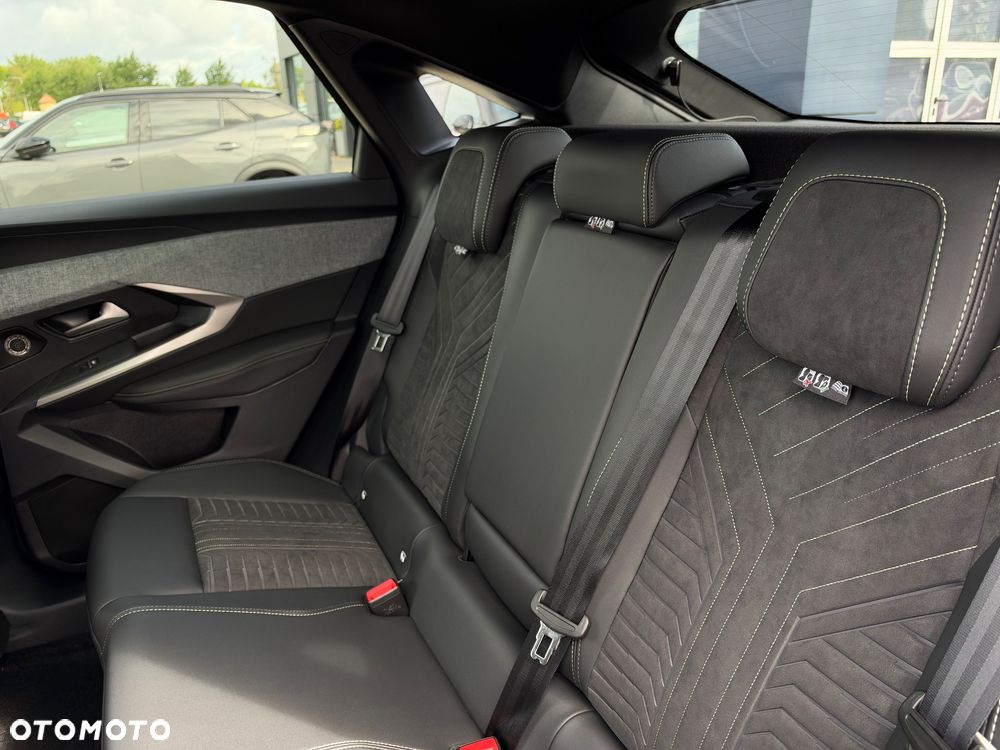 Peugeot 3008 1.2 PureTech mHEV GT Exclusive e-DCS6 - 14