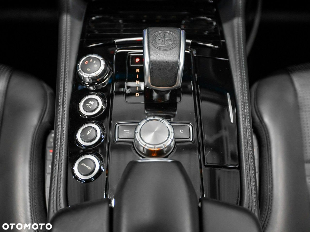 Mercedes-Benz CLS - 31