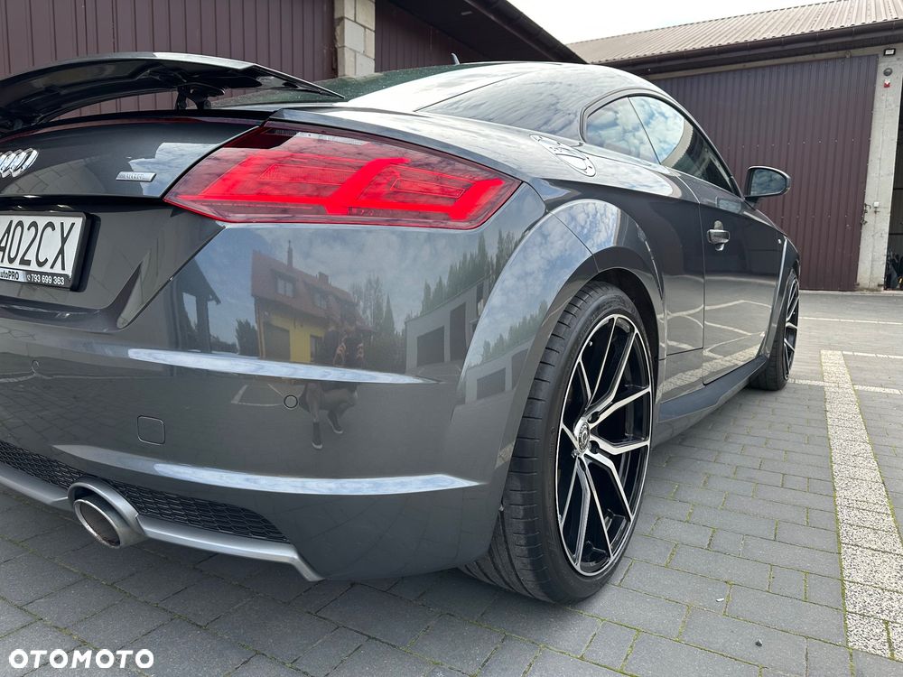 Audi TT Coupé 2.0 TDI ultra - 12