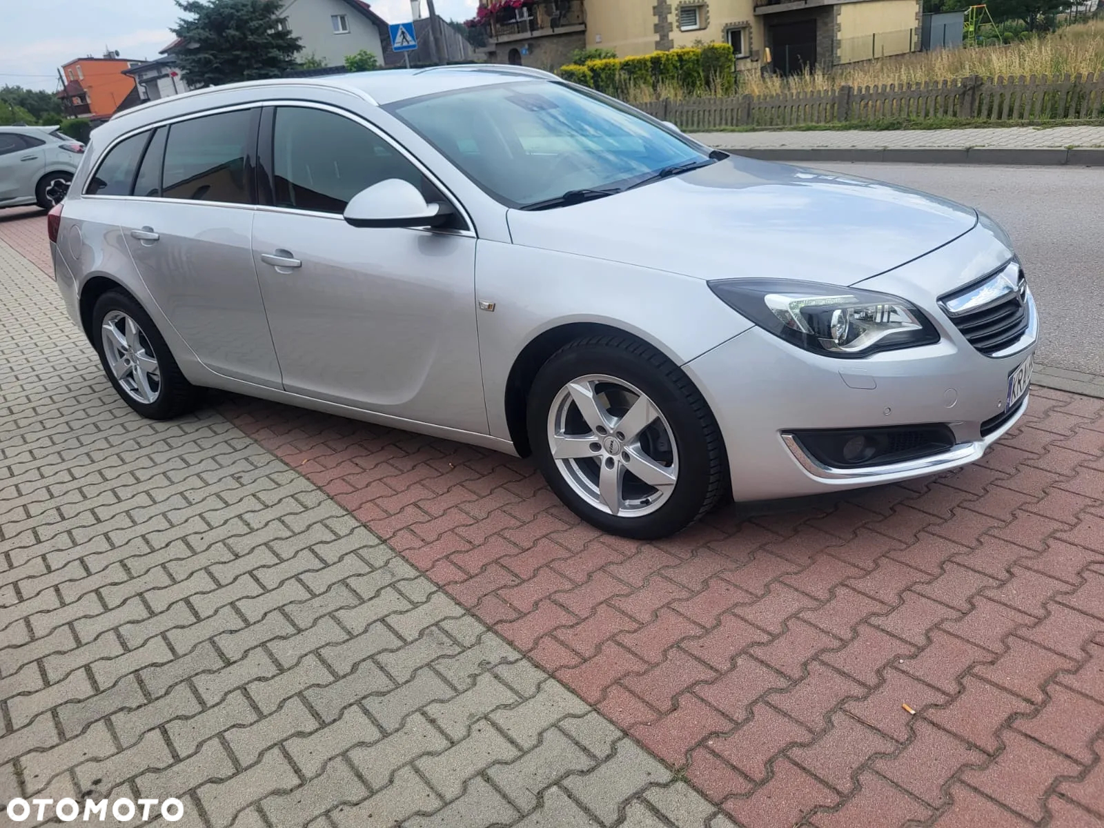 Opel Insignia 2.0 CDTI automatik Business Edition - 2