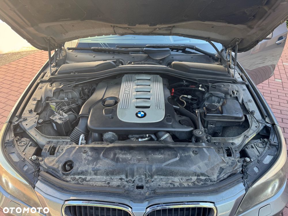 BMW Seria 5 - 16