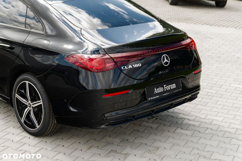 Mercedes-Benz CLA - 9