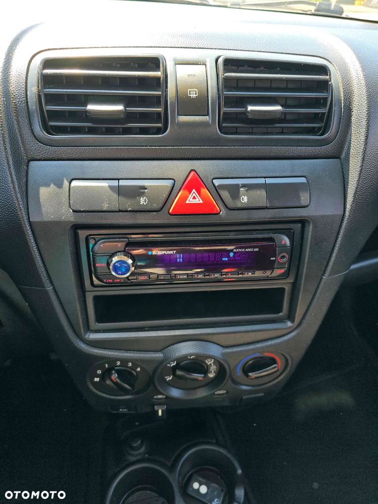 Kia Picanto - 16